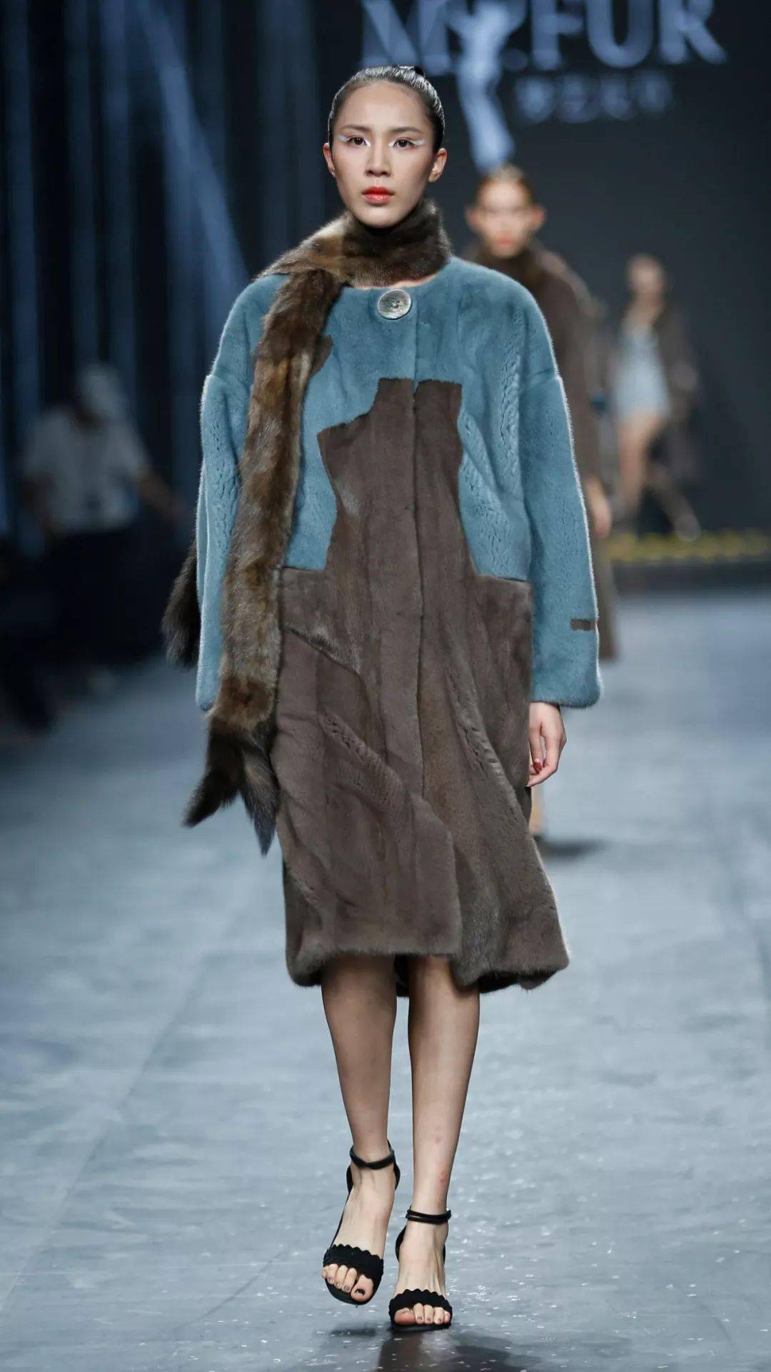 推荐】梦艺皮草——2020中国(余姚)国际裘皮时装博览会推荐展商_服装