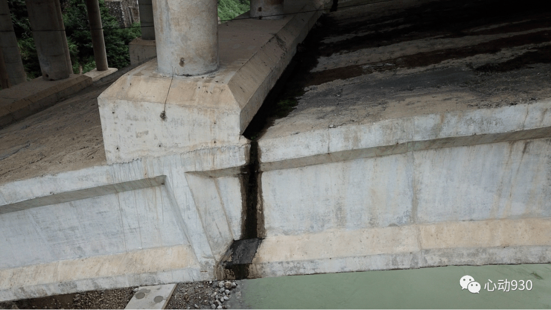 贵州这一桥墩出现裂缝?来看官方作何回应.