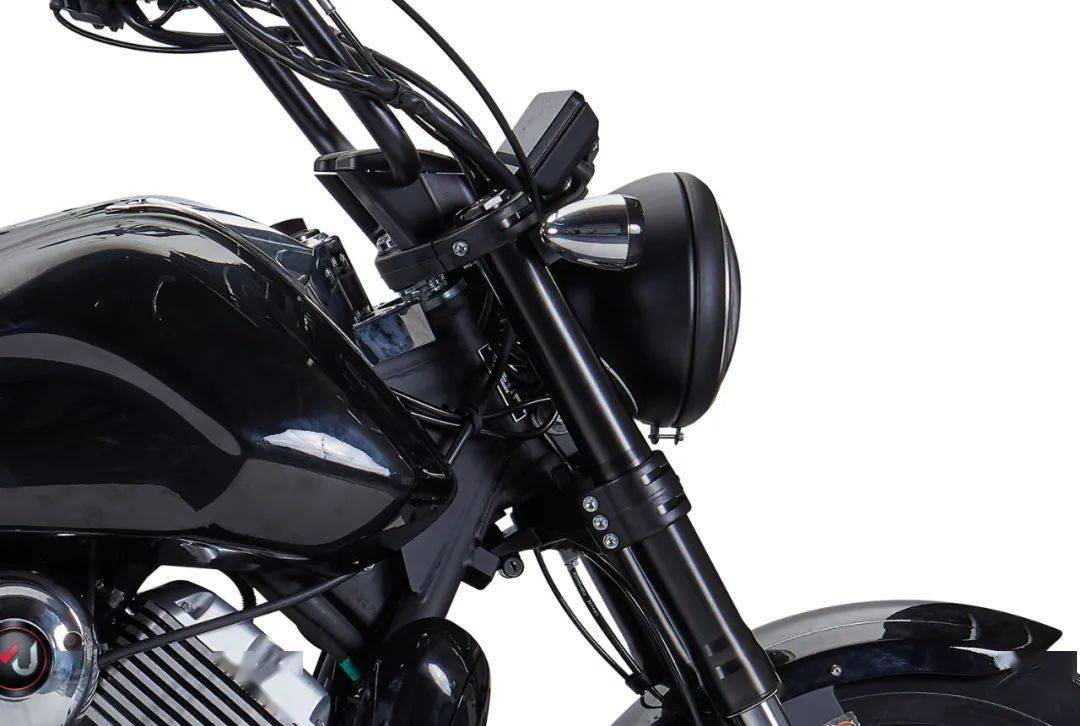 国产再起新秀:900cc大巡航配置高,重庆摩疆亮相_搜狐汽车_搜狐网