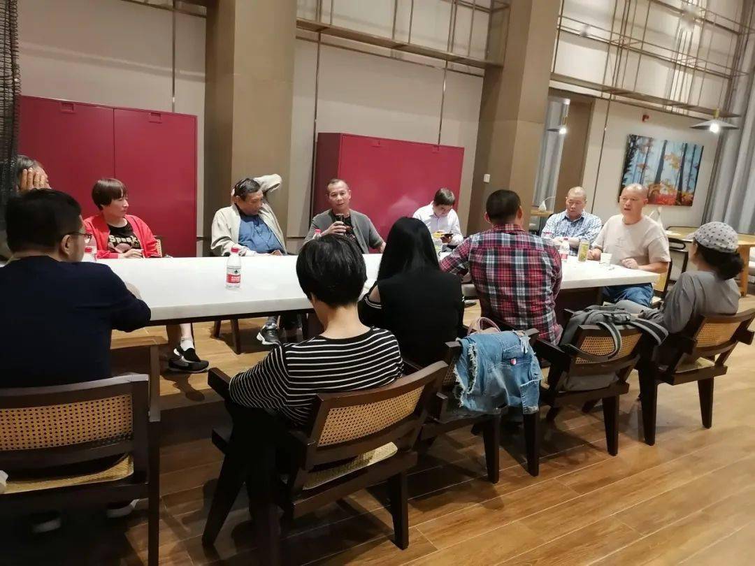 聚焦小区微治理蔡马望澜府小区专员夜谈会这样开