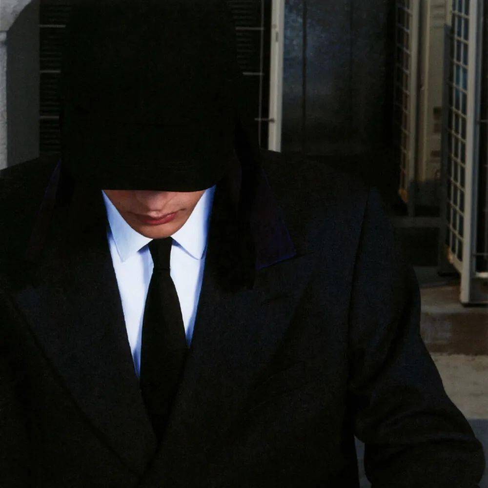 头像大全百看不厌的微信头像足够让你清醒的句子文案