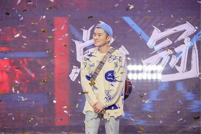 脱口秀大会3冠军王勉我打不过自己也有错吗