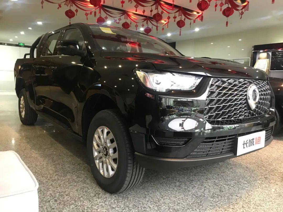 但长城汽车相比下依然保持了不错的态势,尤其是长城皮卡销量每个月