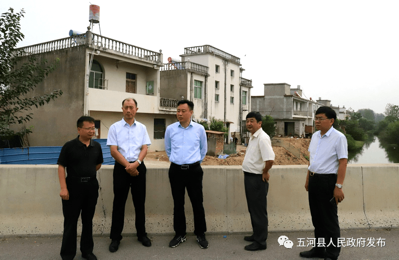 常言龙督导河长制落实工作