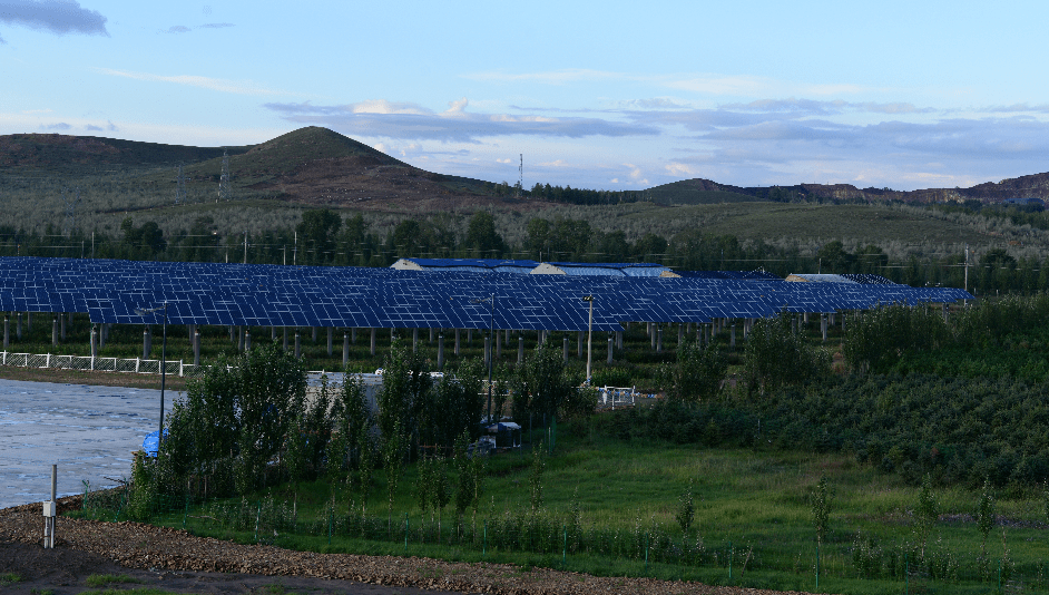 溫暖光伏電站為貧困群眾送上陽光存摺