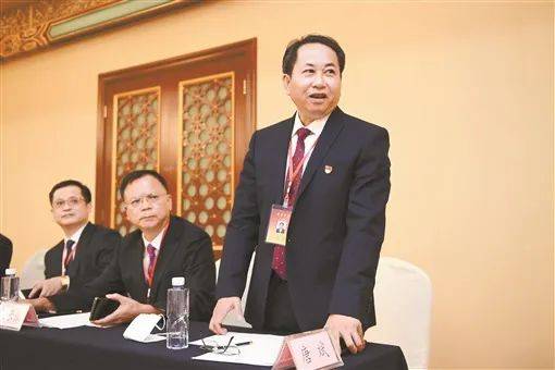 抗疫先进风采怀化市第一人民医院党委越是艰险越向前