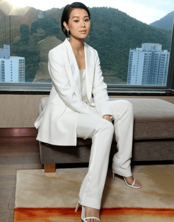 坦言曾遭遇前任背叛40岁tvb花旦胡杏儿罕谈过往情史身心都受到伤害