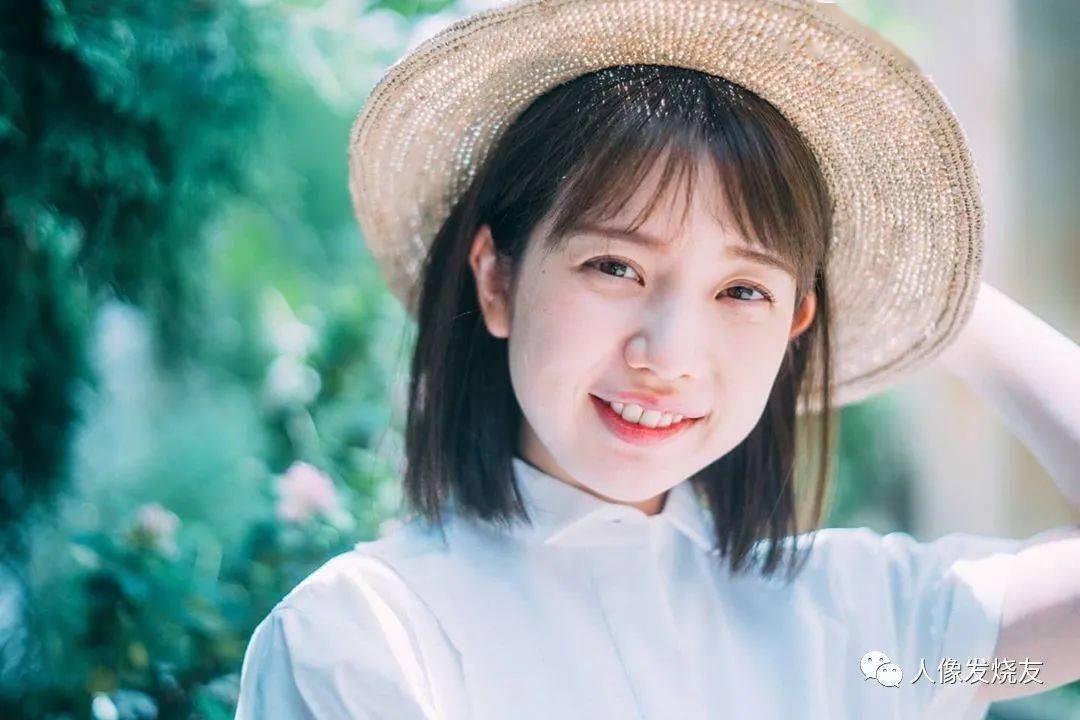入秋的第一颗糖来自甜度100的弘中绫香