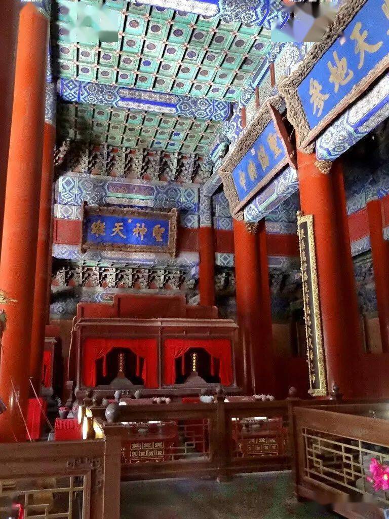 除了北京孔庙外 我很早以前还去过曲阜孔庙和南京夫子庙但都没留下