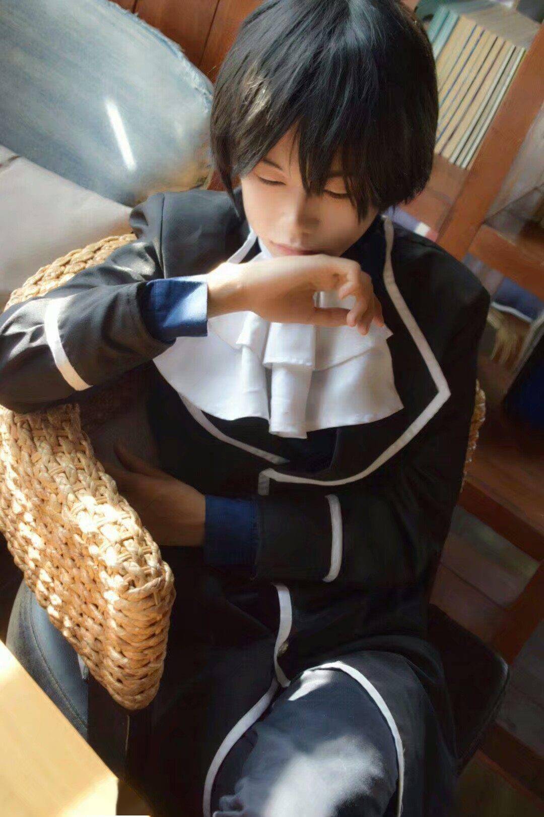 龙族路明泽cosplay