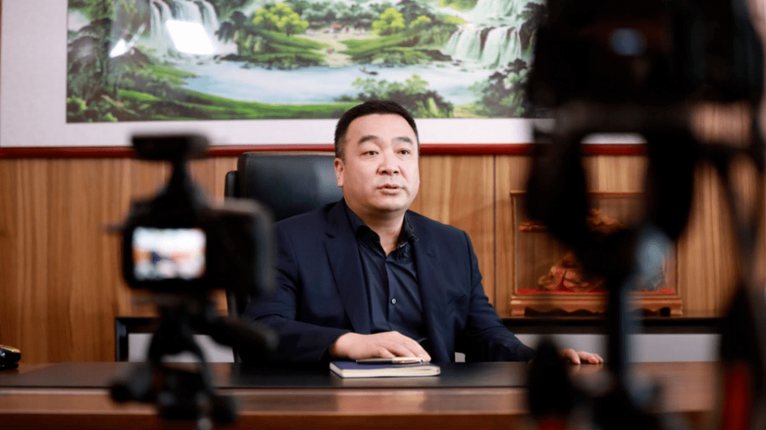 跨界网红总裁高鹏飞新经济时代下的思与变