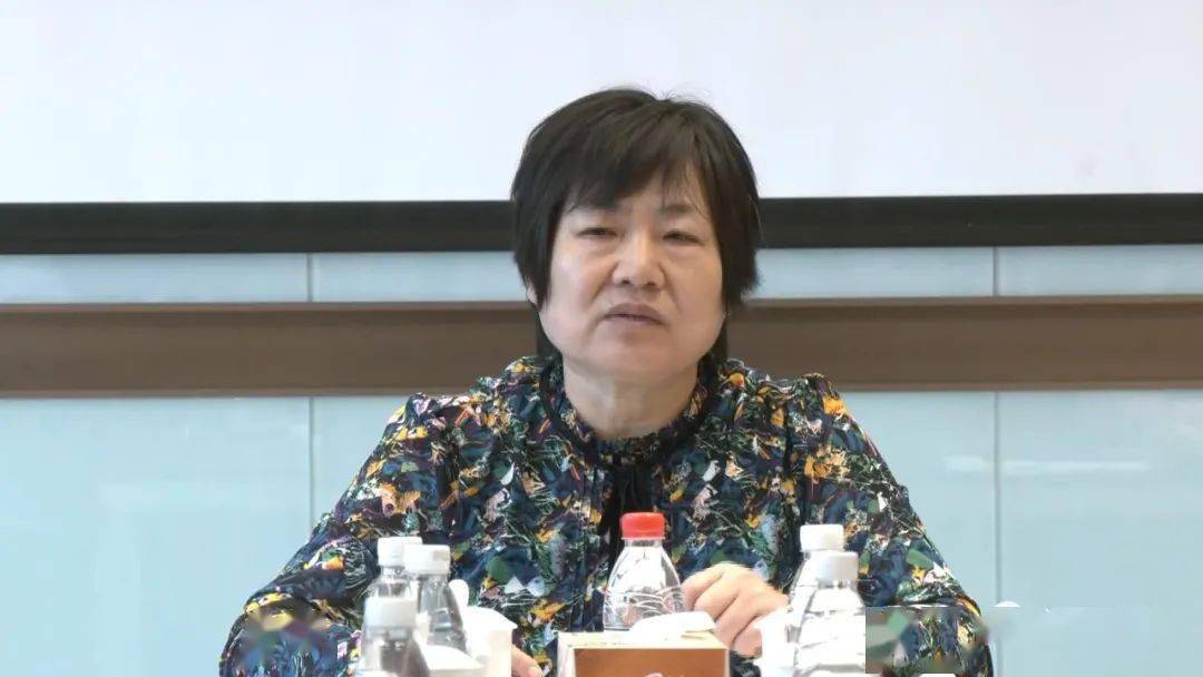 沧县开展党外知识分子和新的社会阶层人士建言献策调研交流活动