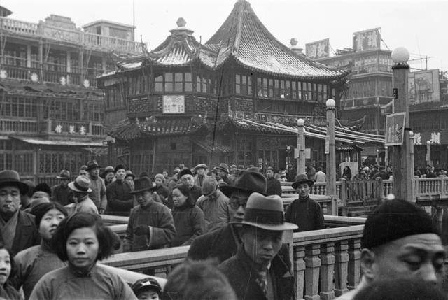 1949年上海36个瞬间看完便知老蒋为何失败