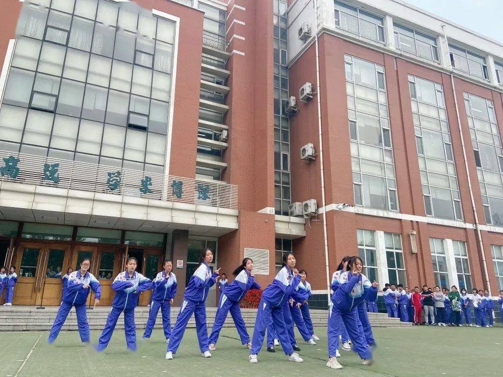 让体育核心素养在比赛中茁壮成长 东北师大附中第十六届体育节模块