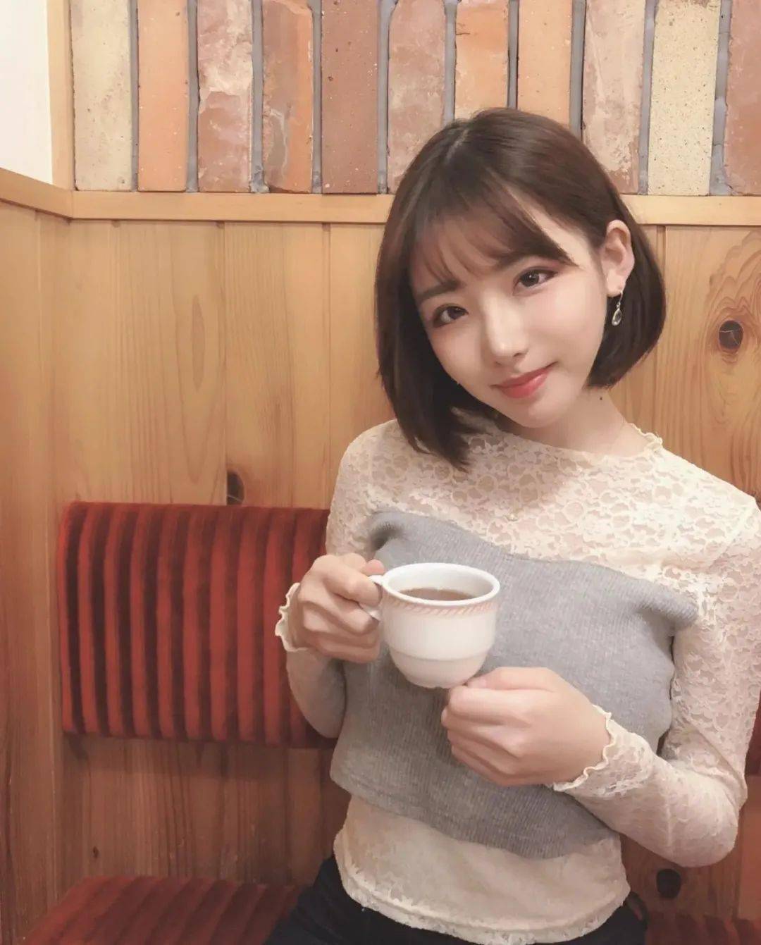 深田咏美整容前后对比