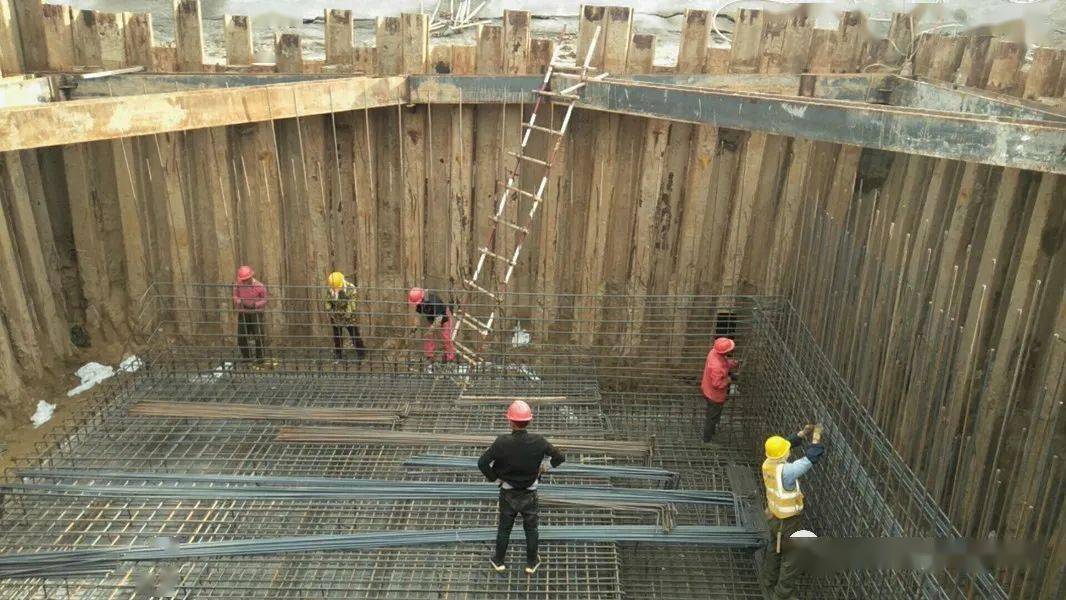 水池钢筋制安1,集水坑,电梯井,深基坑等施工必须按照实际坑洞尺寸实测