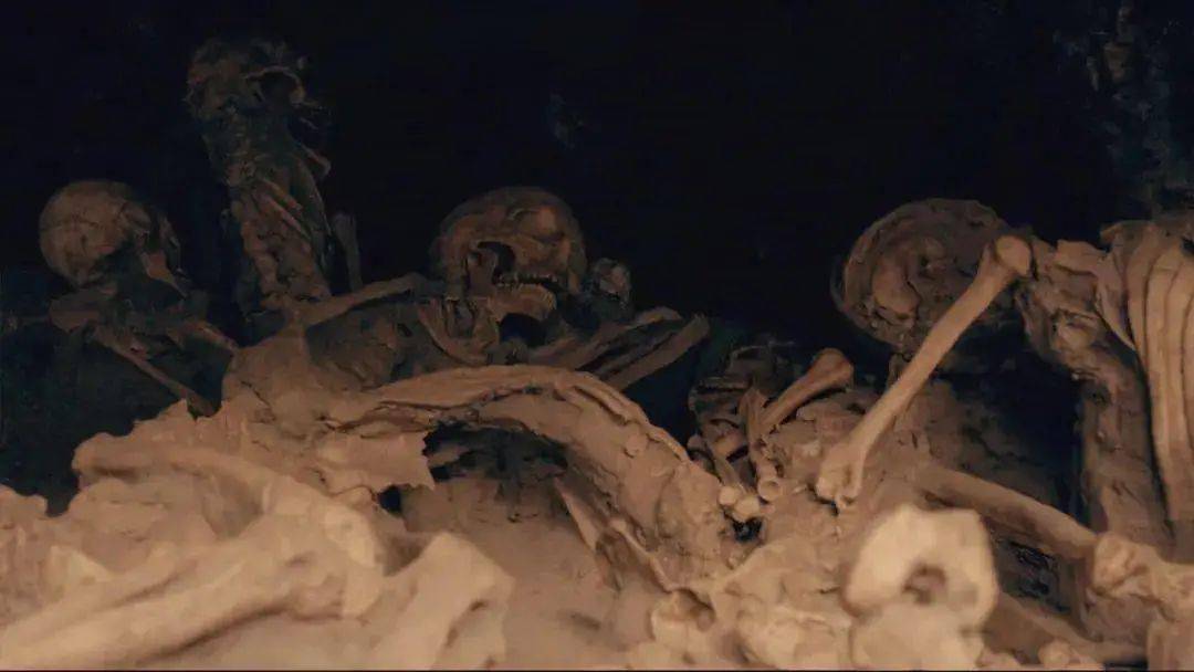 火山之下的庞贝古城揭秘被冻结于时光中的人