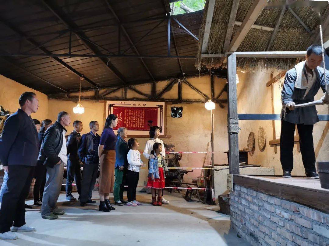 国庆特别策划⑥巫溪观峰村农耕老古董点亮新生活