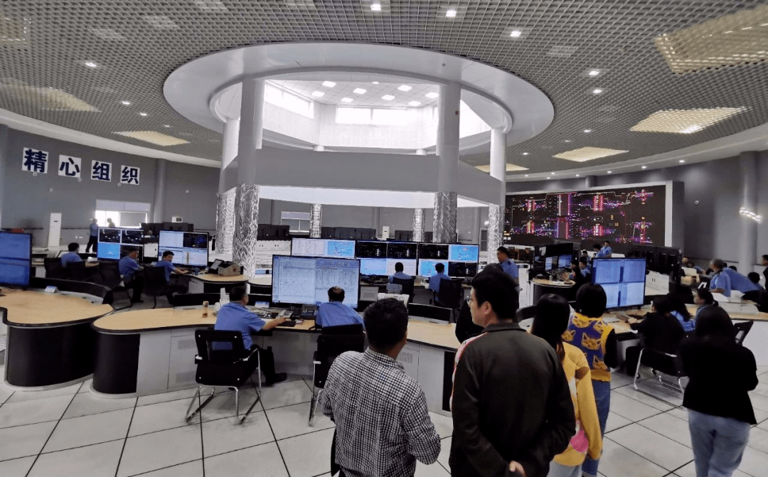 发现最美铁路走进陆地航母新丰镇车站