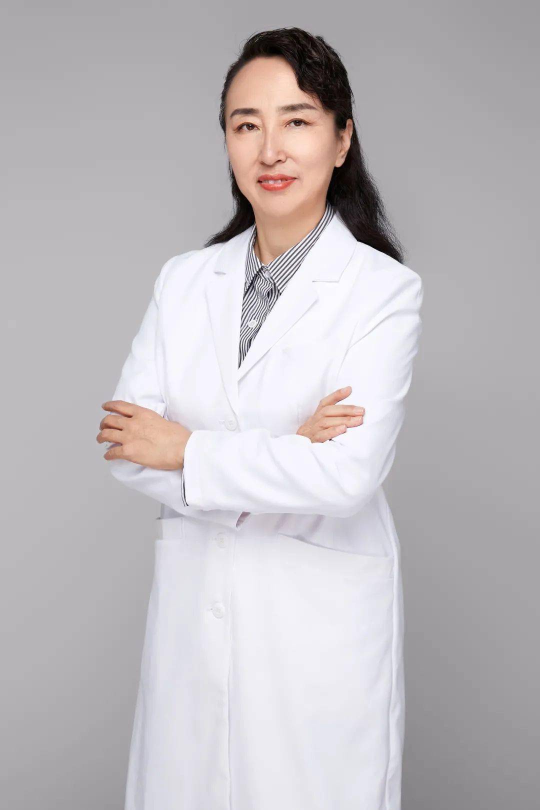 医者精诚丛丽教授咳嗽感冒常发多是体质问题试试膏方调理