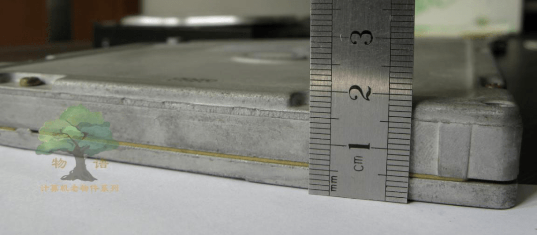 大树物语 | 5.25英寸昆腾大脚硬盘——计算机老物件系列之二