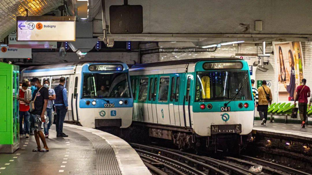 法国地铁新车图片