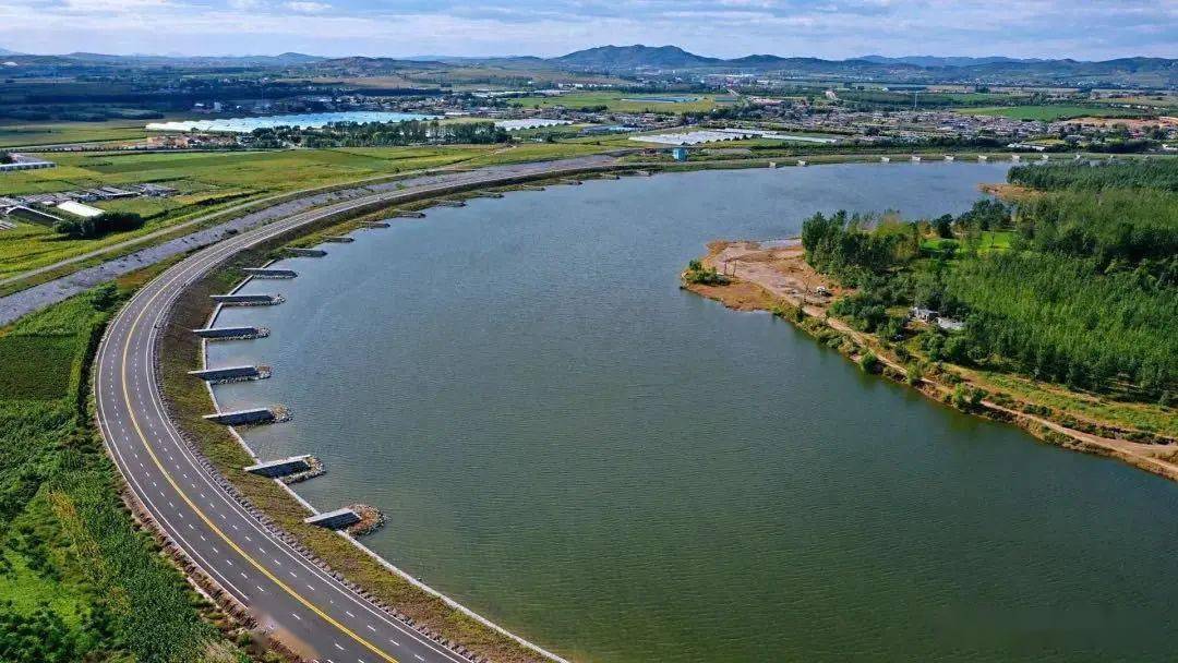 8年滨河路彻底打通锦州城区内部的交通主动脉