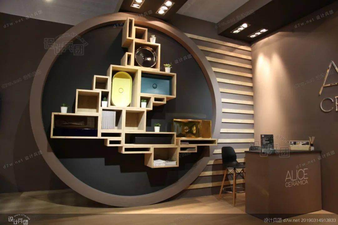 简洁实用40个展台背墙设计灵感图库