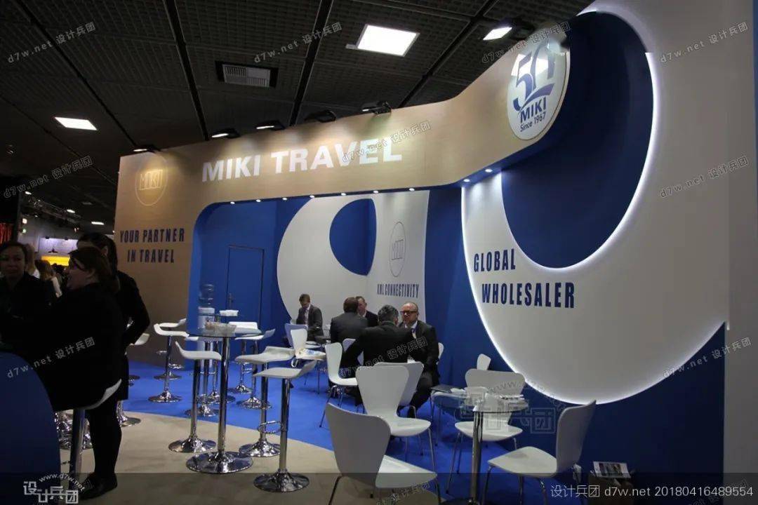 简洁实用40个展台背墙设计灵感图库