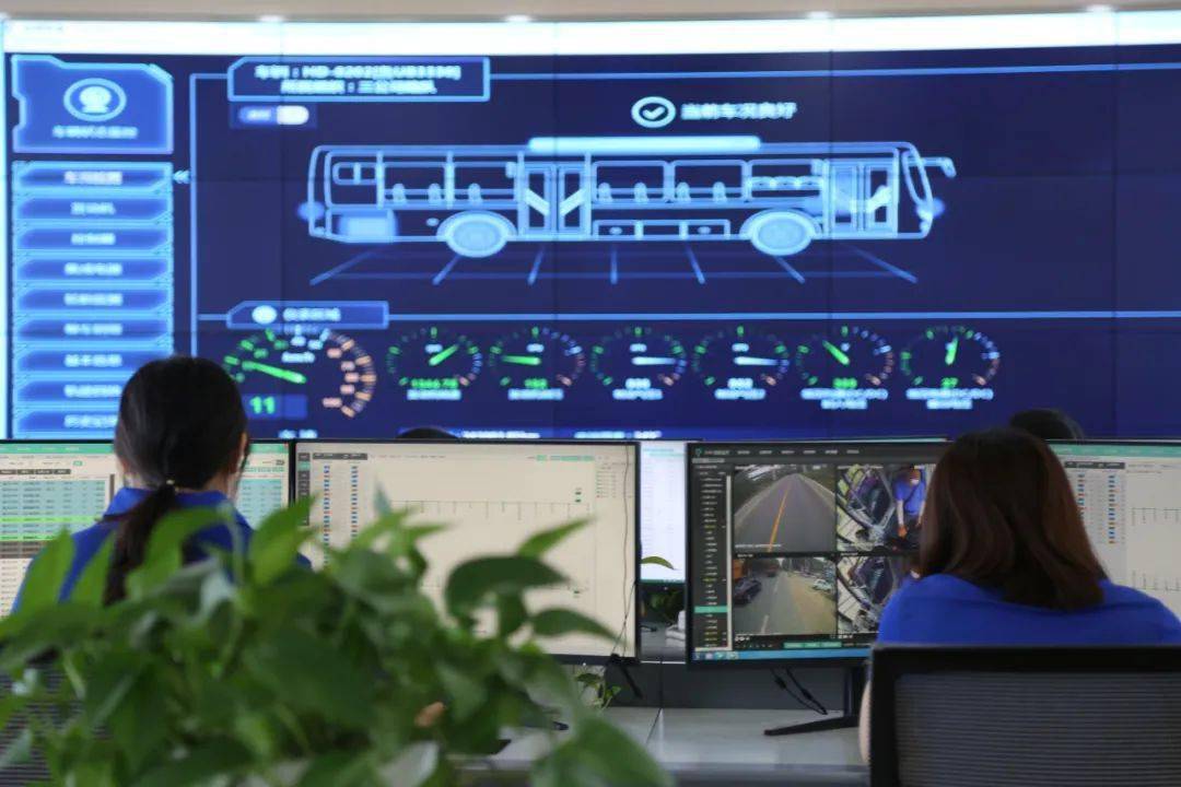 真情巴士智慧公交系统入选2020青岛优秀大数据应用案例