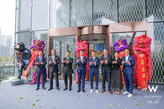 w酒店开业挑战成都生活新嗨点
