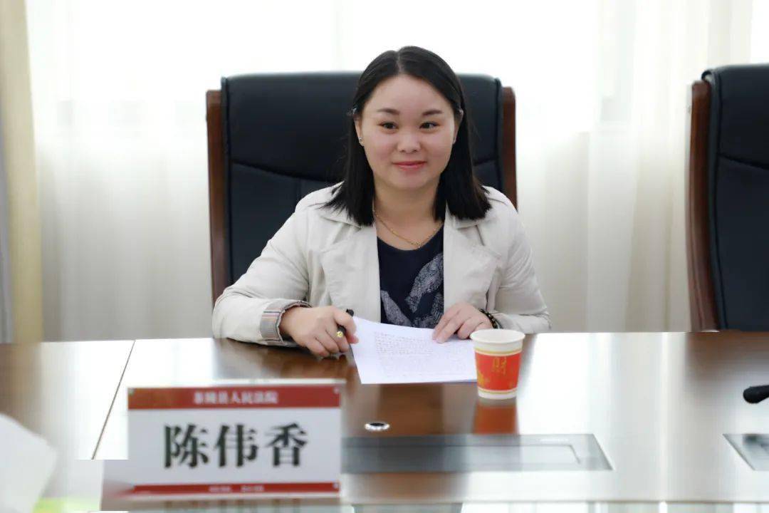 省人大代表走进茶陵法院 近距离感受法院工作_刘蕾