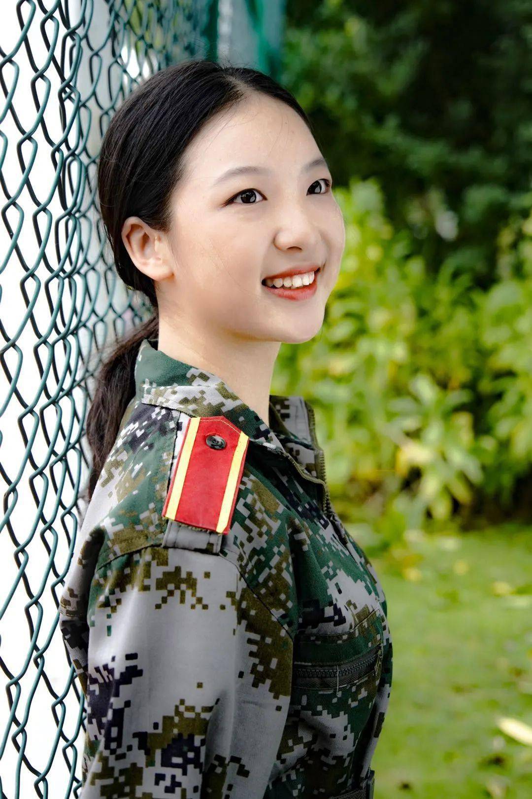 军训特辑海经最美军训照第二弹全体海经人