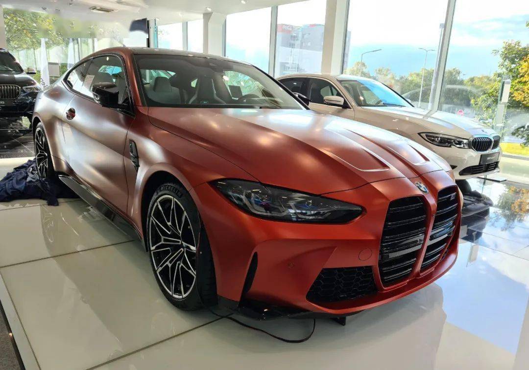 这是你从未见过的磨砂橙色全新宝马m4爱了吗
