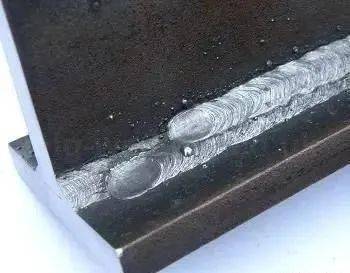 采用多层多道焊接是根据什么来分道焊