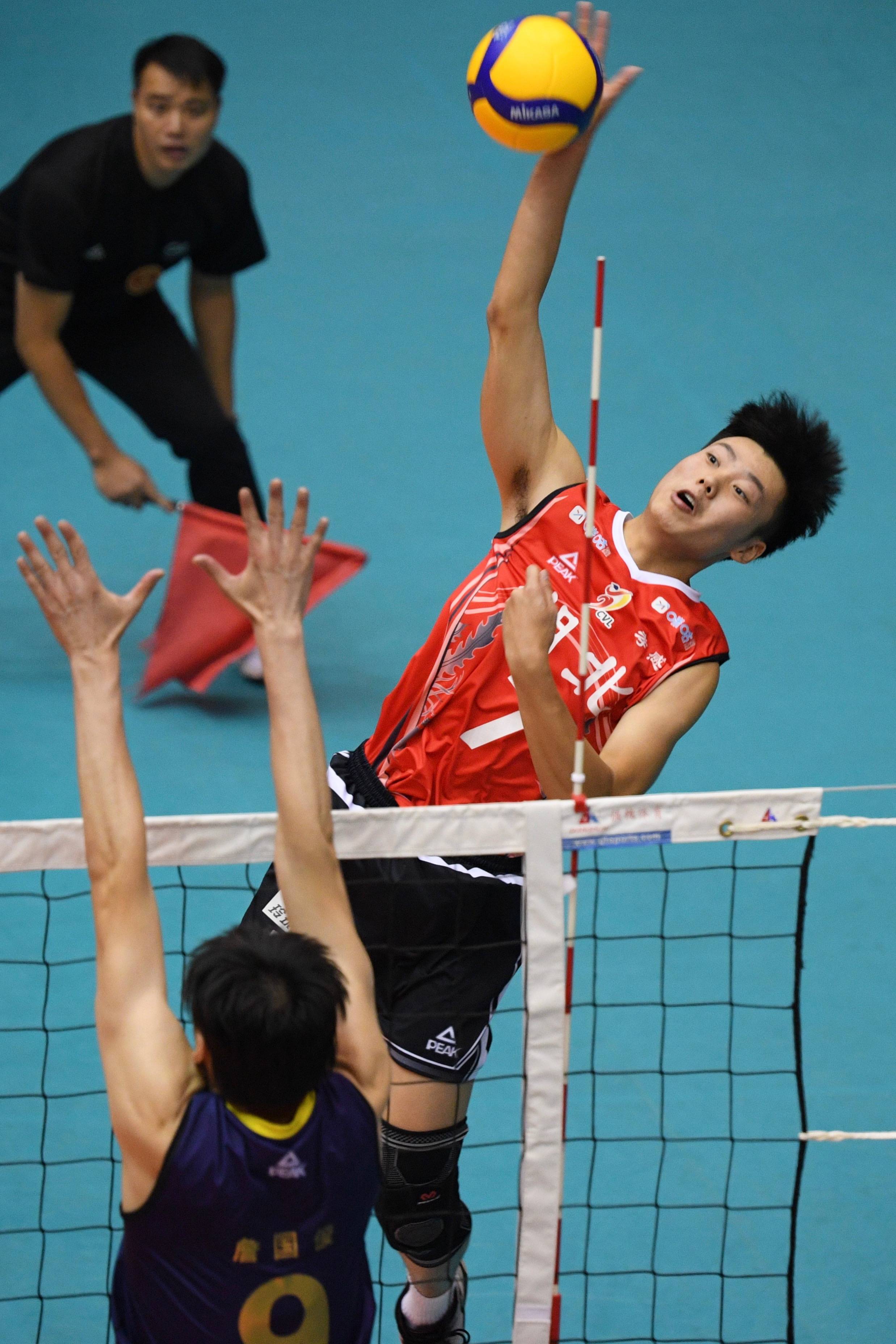 排球全国男排锦标赛湖北队胜上海队