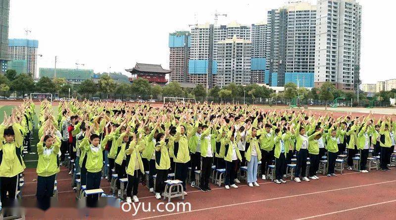 点燃激情赢在中考江西省赣县区思源实验学校九年级励志演讲
