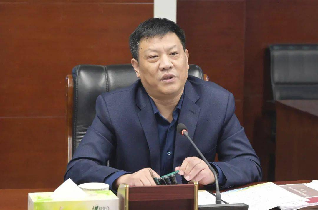 开展合作洽谈交流,集团党委副书记,总经理张广宇参加座谈并商讨合作