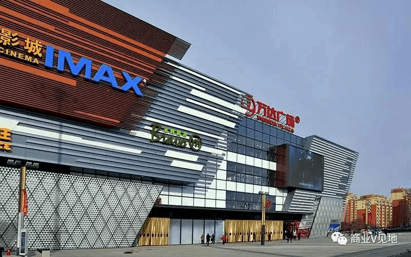 商业地产轻资产化:看头部开发商如何运作?_万达