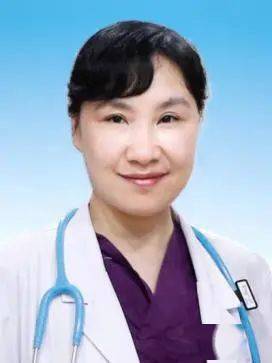 王雯中国人民解放军联勤保障部队第九00医院消化内科主任,主任医师