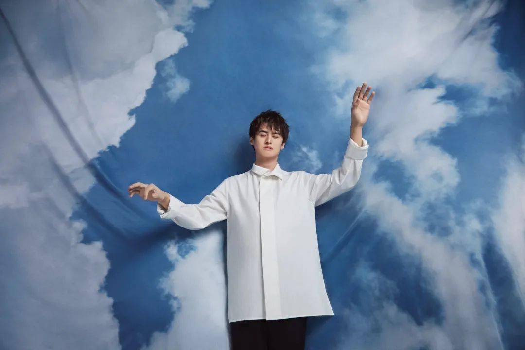 时空里的浪漫旅者对话新生代钢琴艺术家张浩天