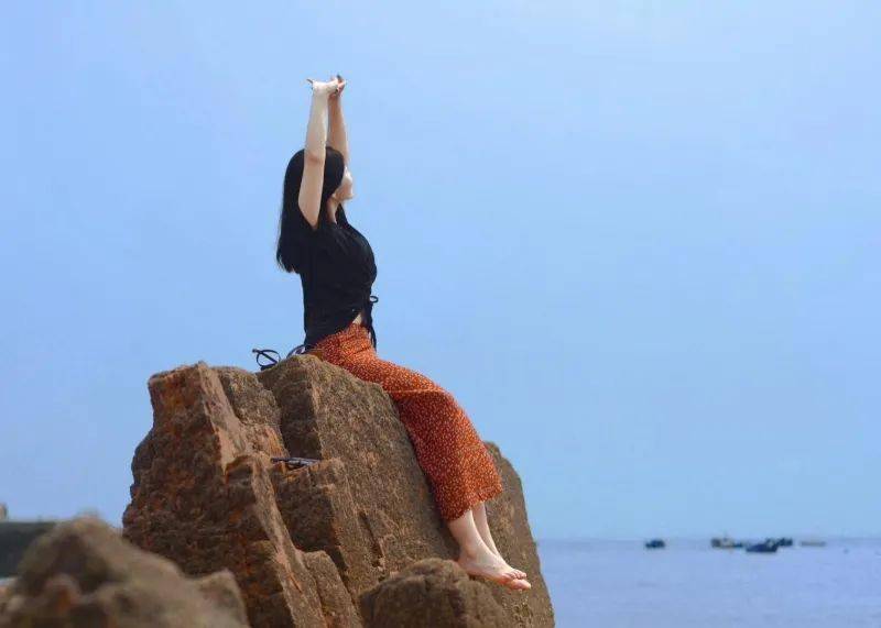 文艺居家美少女,长相温婉,气质清纯,活出自己的精彩