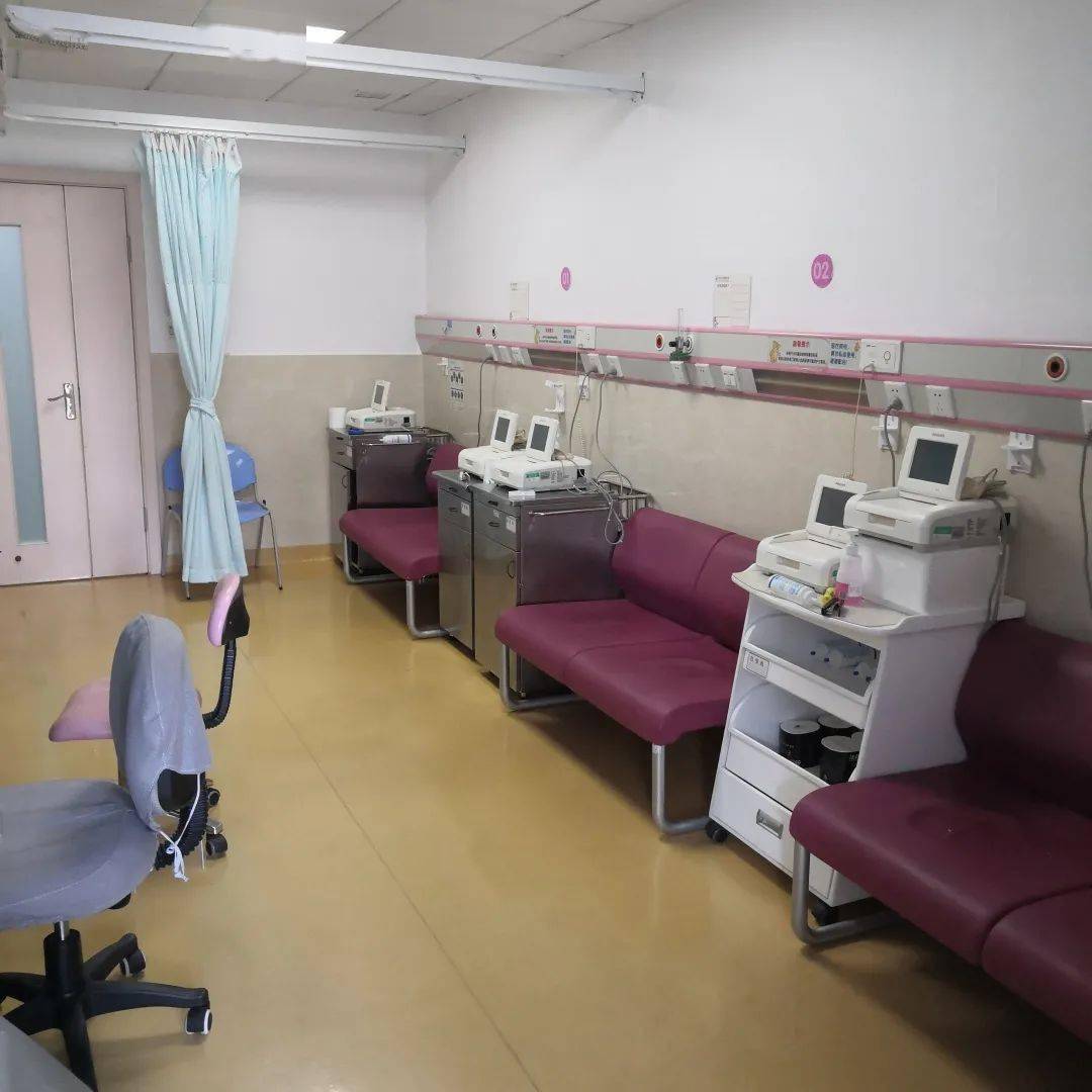 b超室,抽血室,胎监室,建档室,收费室,验单自助打印机,产科自助报到机