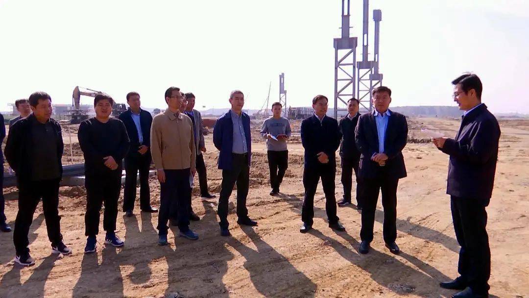 张佃虎侯占夫调研重点项目建设工作