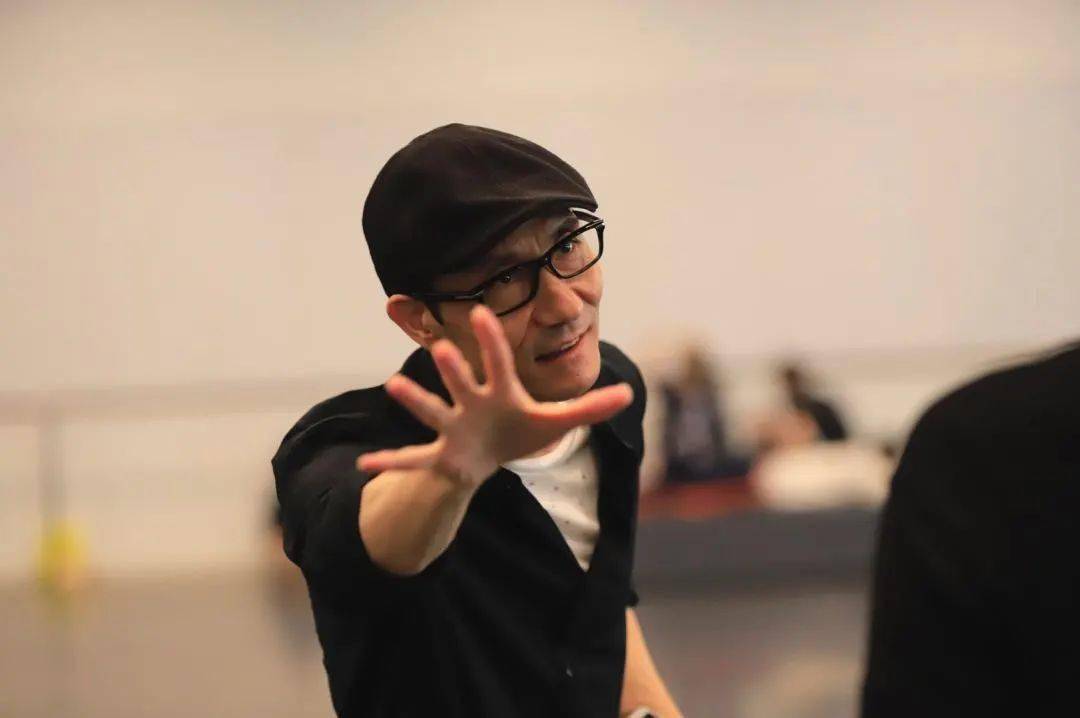 杂技剧《化·蝶》有看头,听听总导演怎么说_中国香港