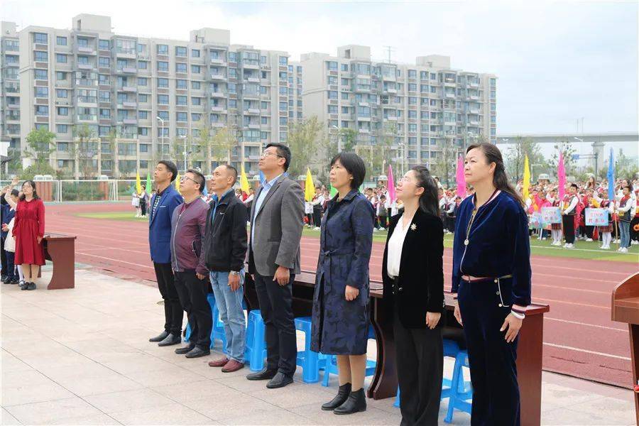 自信阳光团结拼搏盐城市新洋第二实验学校第五届运动节开始啦