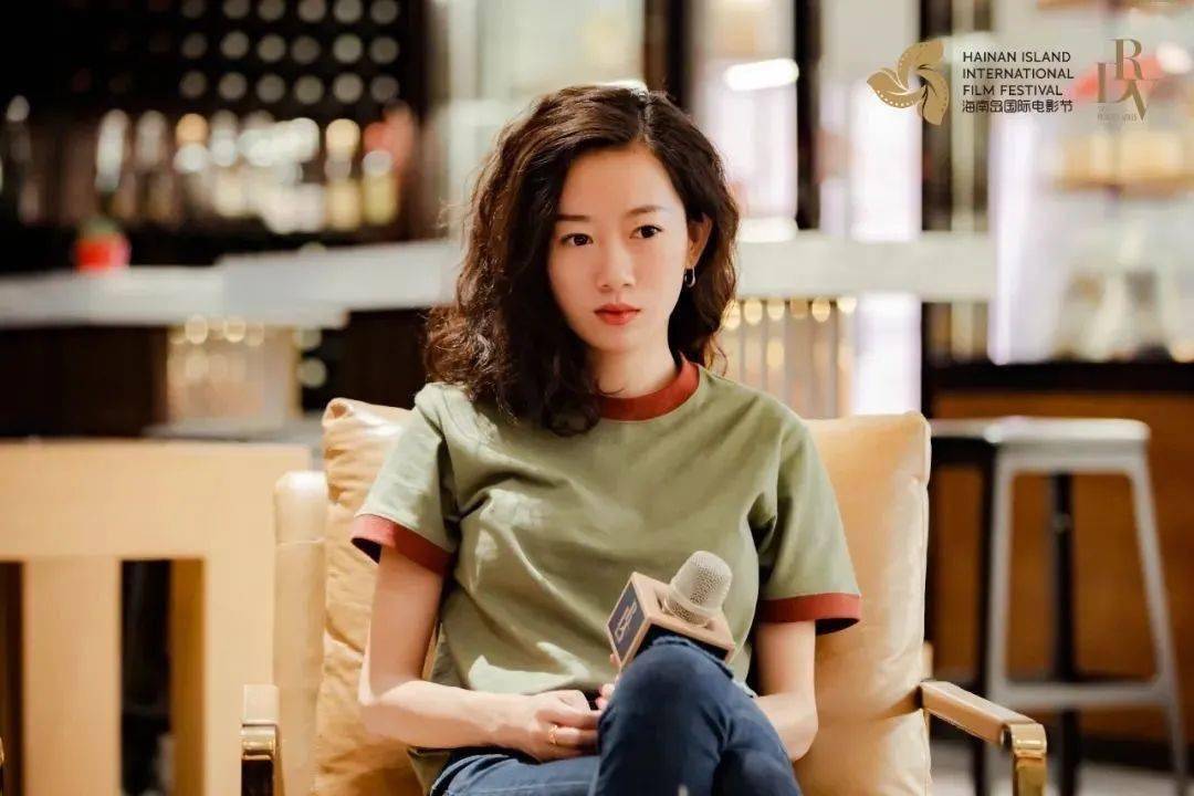 刺鱼书店和荟读空间以"我记 二零二零"为主题,邀请到箭厂的郭容非,邢