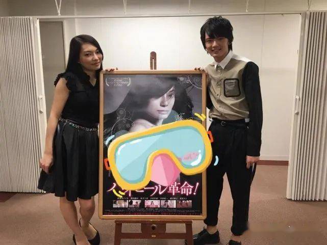 奥特曼:小陆晒珍藏4年的女装照,颜值超来叶,贝利亚认得出吗?