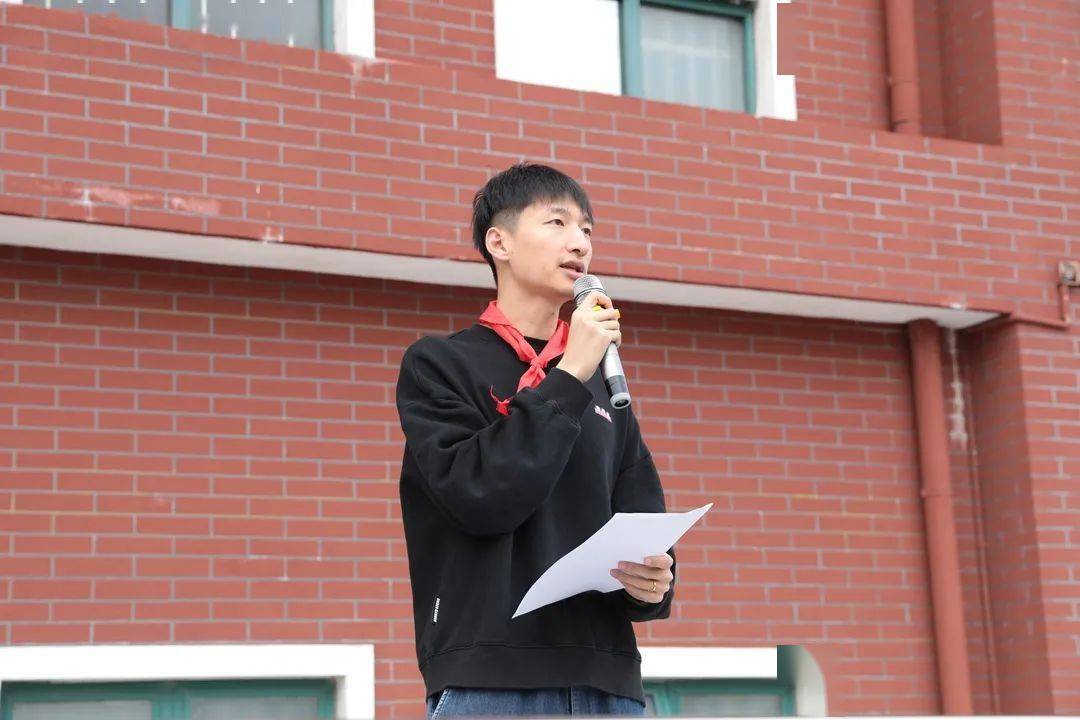 学校热点3 柘林学校:高举队旗跟党走 红色基因代代传