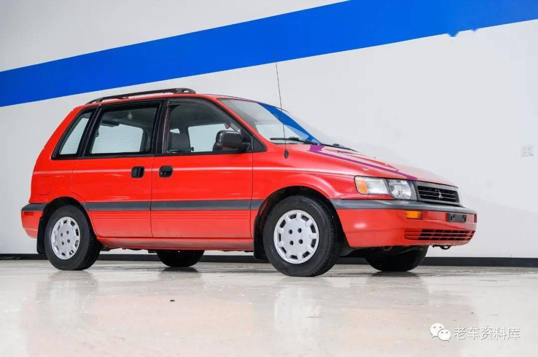 上世纪90年代前期中国还没有纯粹的家庭车概念,对于当时的中国私车